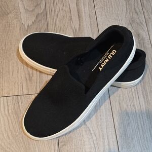 Old Navy Women's Black Slip-On Sneakers